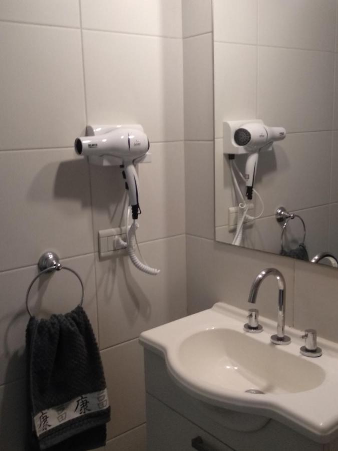 Apart 1013 Con Piscina Gimnasio Laundry Y Seguridad 24 Hs Buenos Aires Kültér fotó
